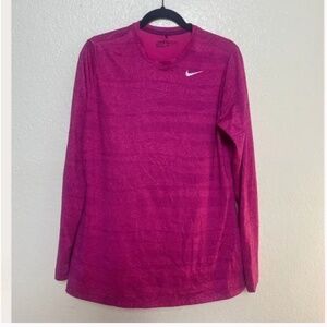 Nike Dri Fit Golf Modern Athleisure Athletic Preppy Bright Long Sleeve Top